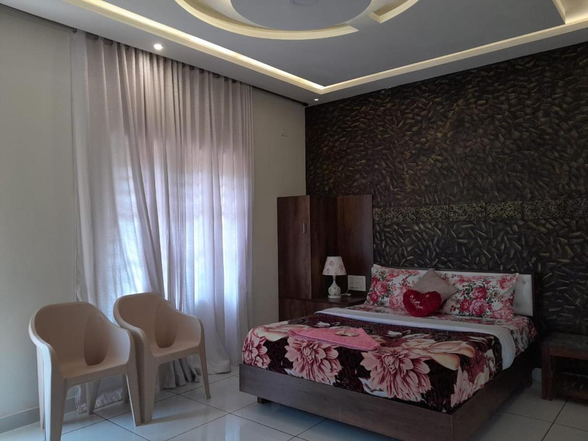 Orchid Ranipuram Apartment Kallar  Exterior photo